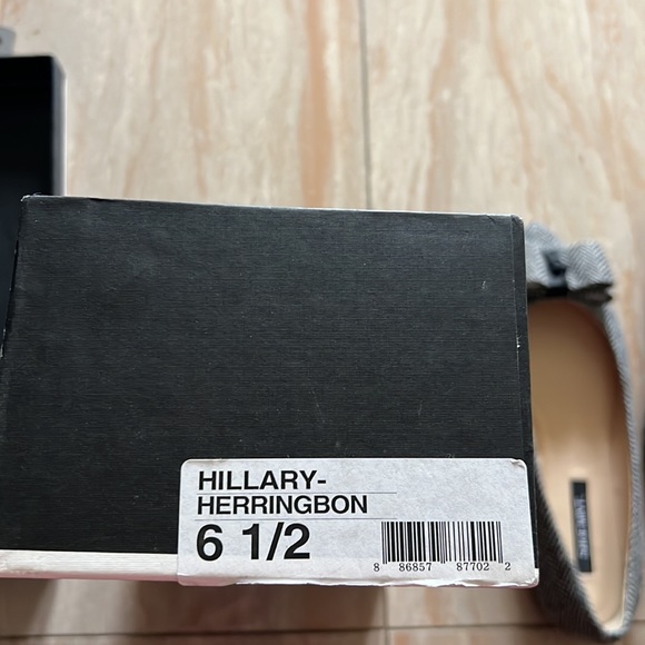 Brand new ShoeMint Hillary Herringbone flats with bow detail - Picture 4 of 5